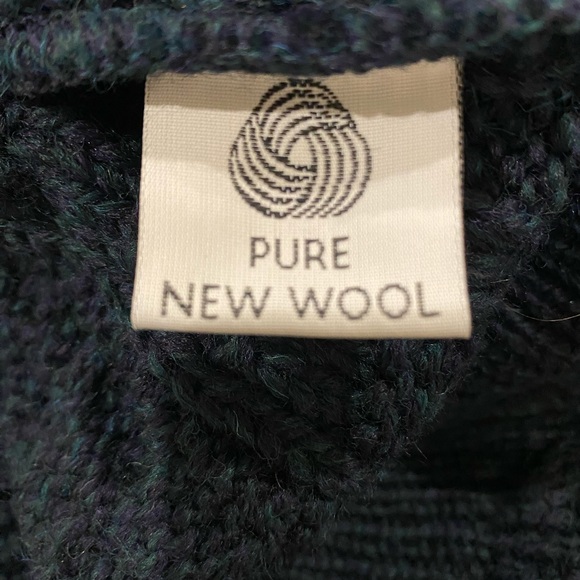 NWT Women's Teal Traditional Aran Wool Sweater Quill’s Woolen Market. Size L. - Picture 5 of 6